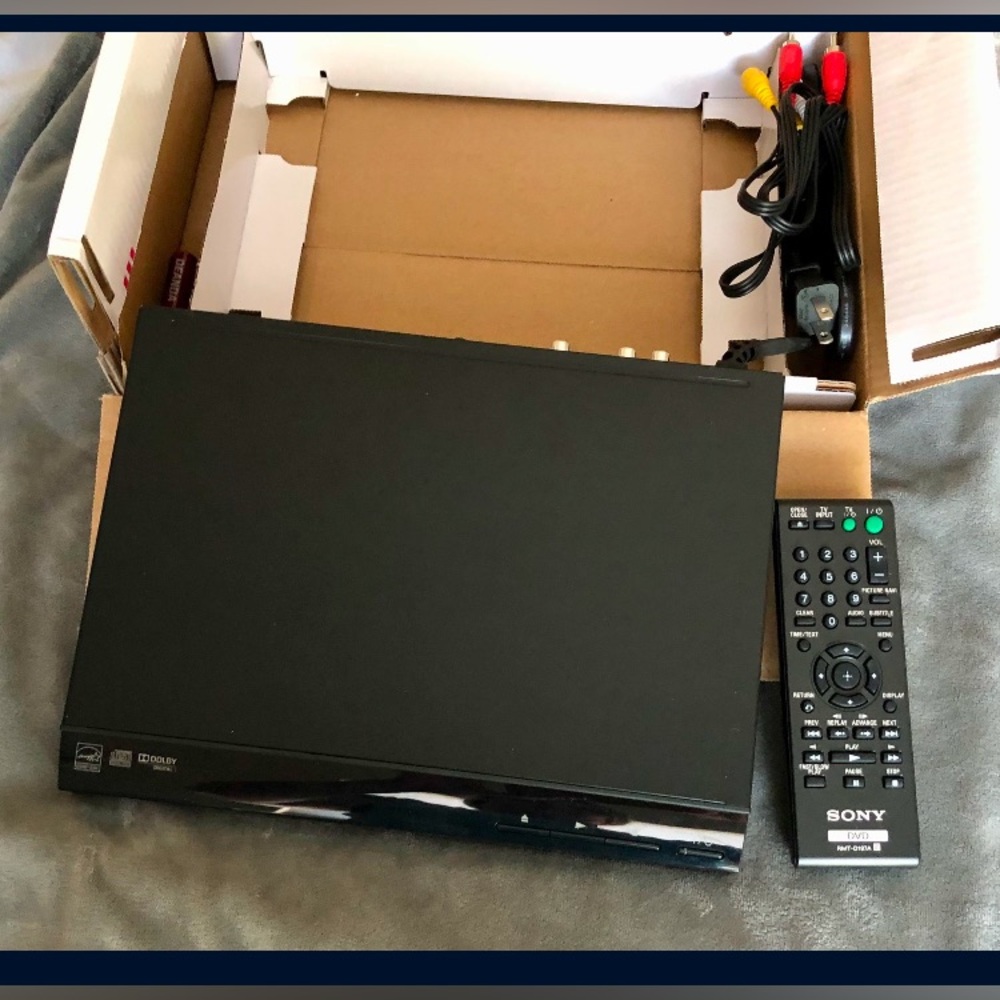 Sony DVPSR210P DVD Player